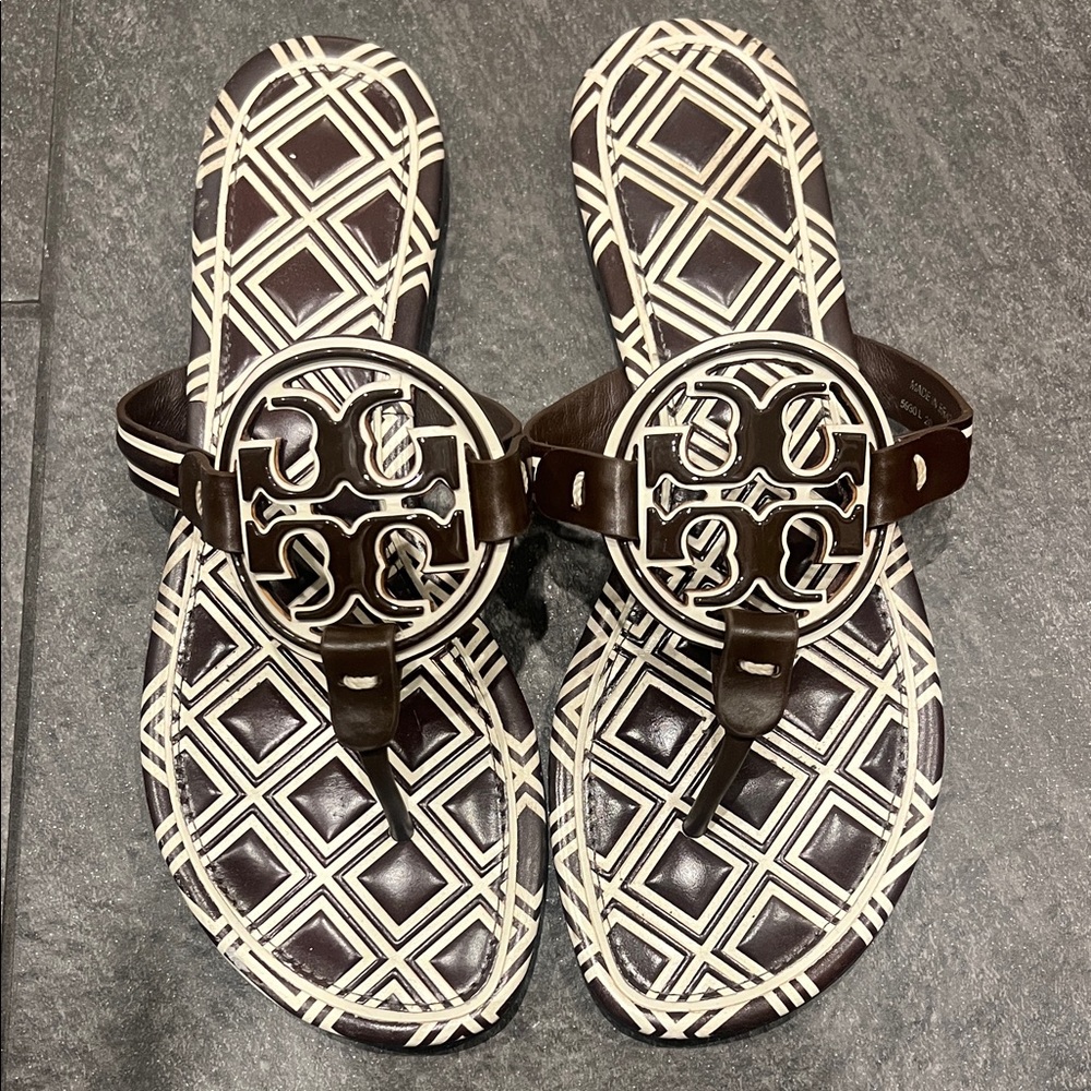 Tory Burch Geometric Brown and Cream Sandals